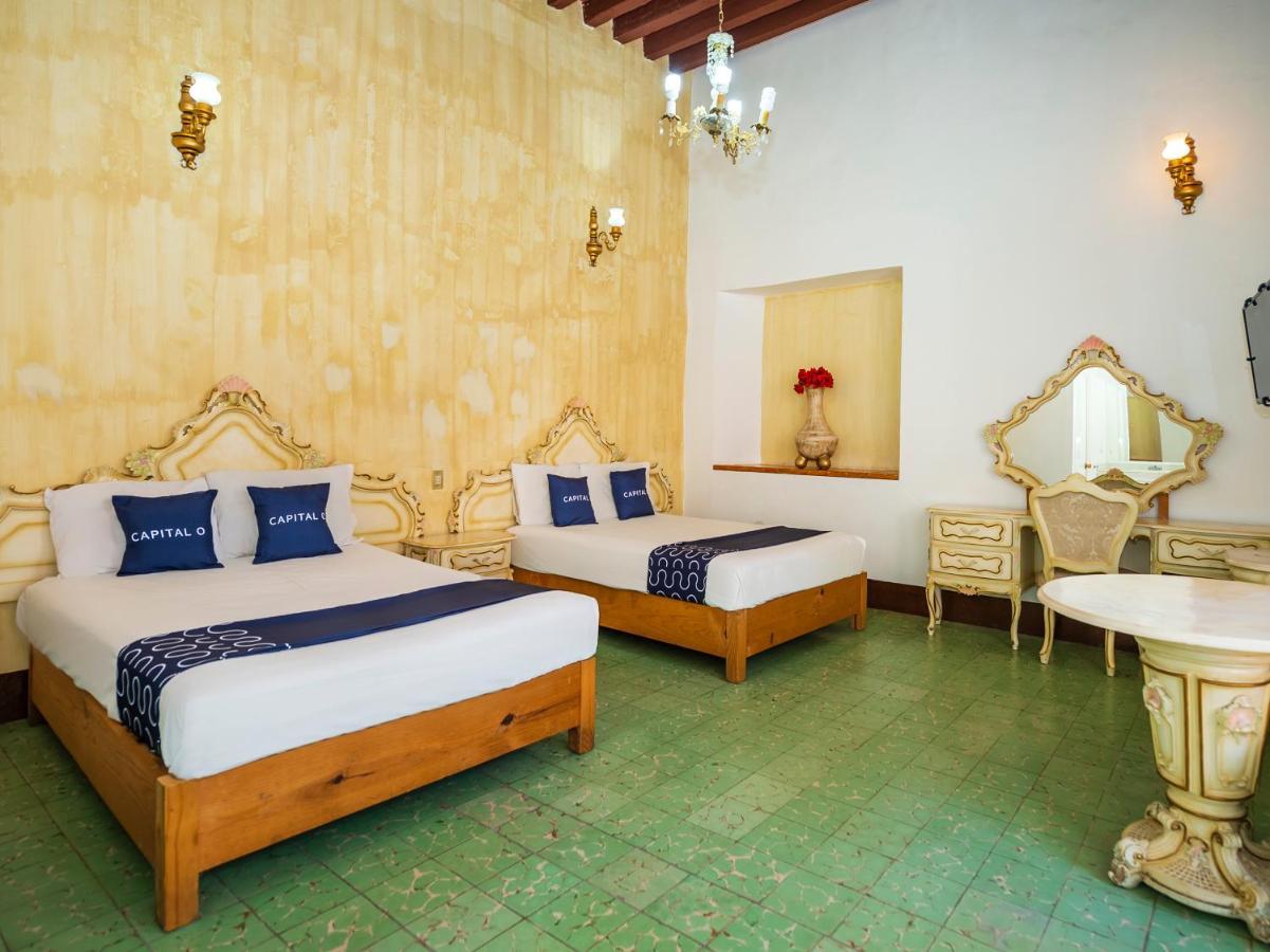 קרטרו Hotel Meson Del Obispado מראה חיצוני תמונה